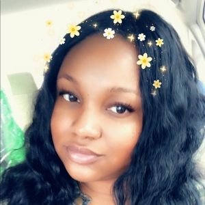 Meet your Posher, Gwendolyn